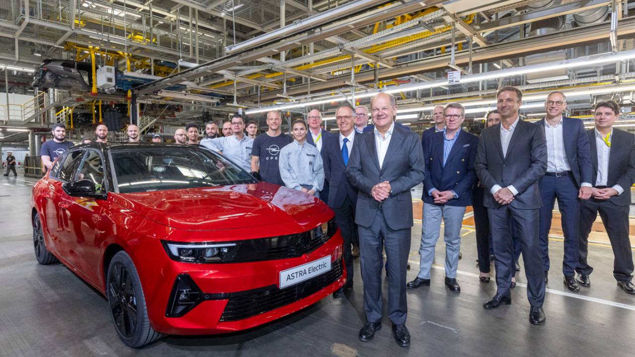 Opel, otomotiv üretiminin 125. yılını Rüsselsheim’da kutladı