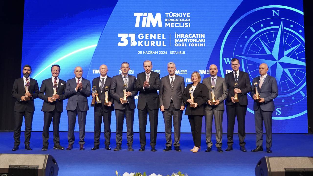 TİM’den Toyota Otomotiv Sanayi Türkiye’ye İhracat Ödülü