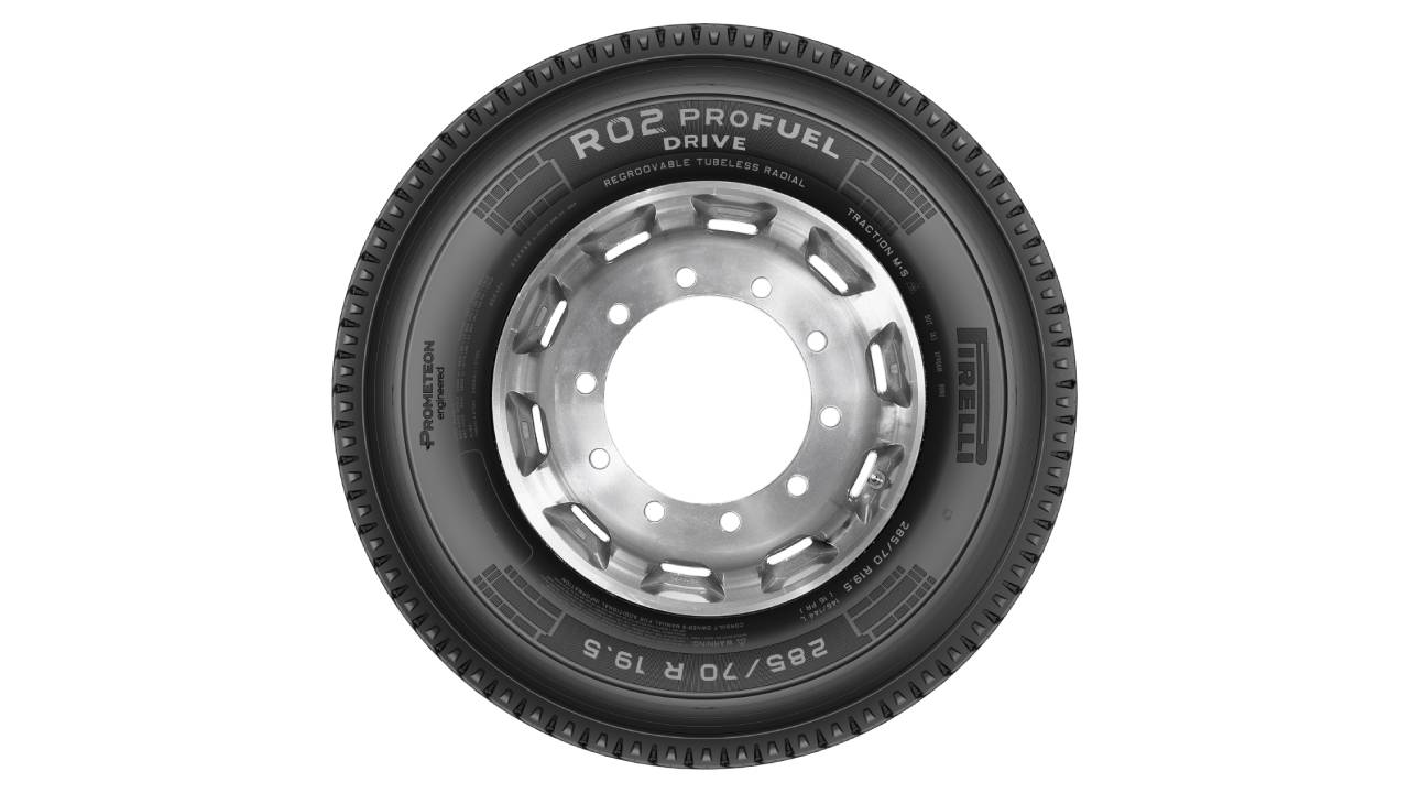 Prometeon Serie 02 ailesinden R02 PROFUEL 22.5 düşük yakıt tüketimi ile üstün performans sağlıyor