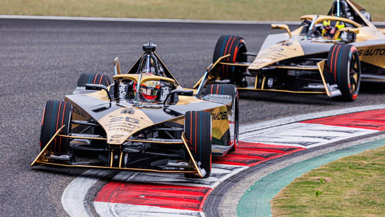 DS Automobiles, Formula E’de 10. sezonu podyumda tamamladı