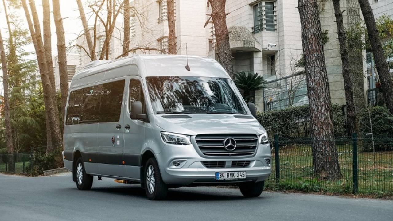 Mercedes-Benz premium segmentteki liderliğini sürdürüyor