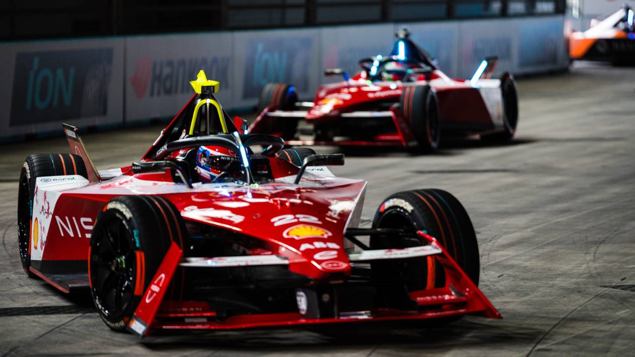 Nissan Formula E Takımı 2023/24 ABB FIA Formula E sezonunu zaferle noktaladı