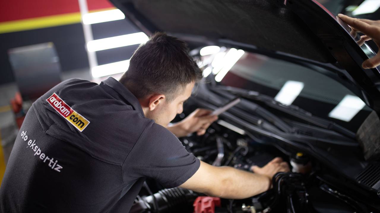 arabam.com’da ilan verenlere Oto Ekspertiz şubelerinde yüzde 40 indirim