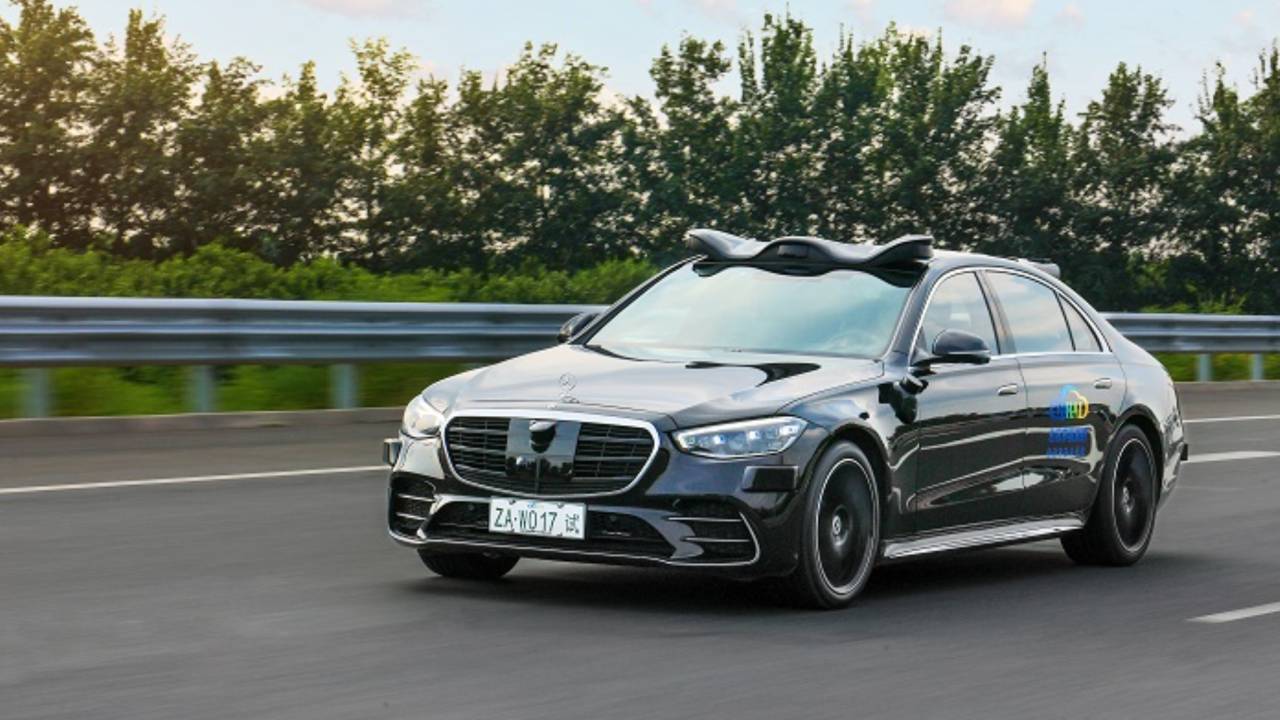 Mercedes-Benz, Pekin’de Seviye 4 otomatik sürüş testi için onay alan ilk uluslararası otomobil üreticisi oldu