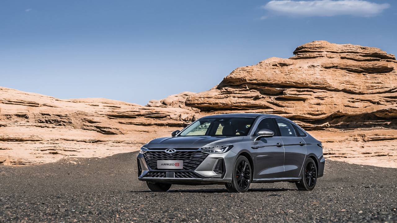 Chery ARRIZO 8, iş dünyasının liderleri için mobil bir yaşam alanı sunuyor