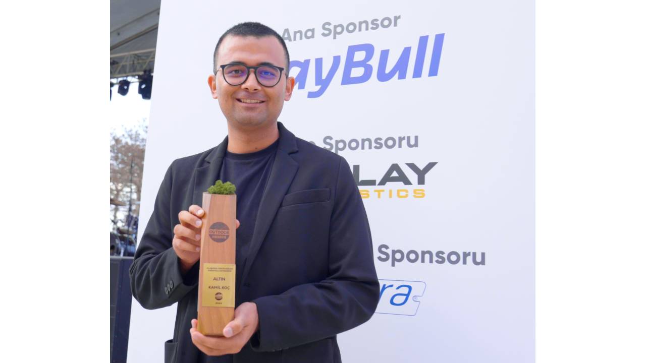 Kamil Koç, “Outdoor Awards 2024’te “Outdoor’a Değer Katan Karayolu Ulaşımı Markası” seçildi