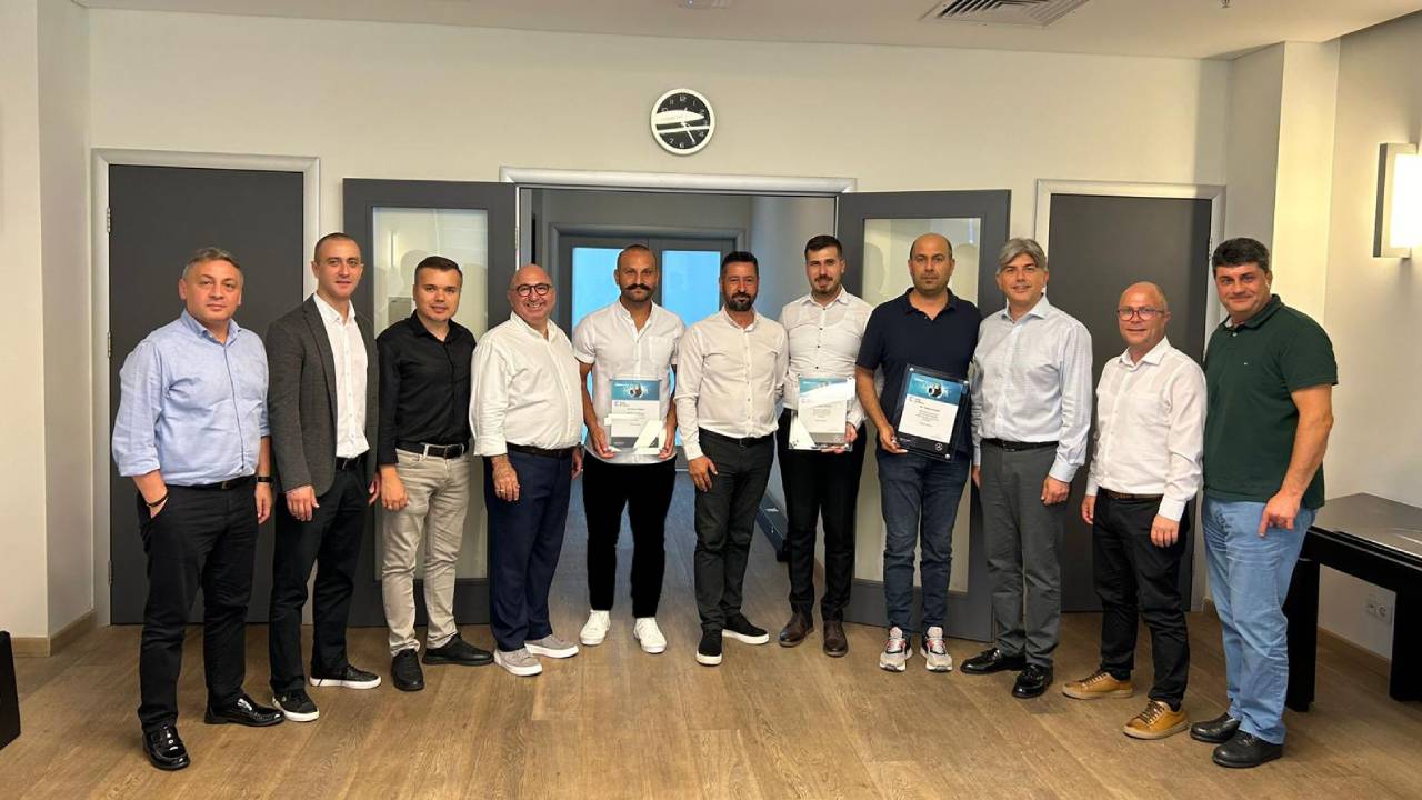 Mercedes-Benz Türk’ün En İyi Otobüs Teknisyenleri ‘BusTech Challenge’ ile belirlendi