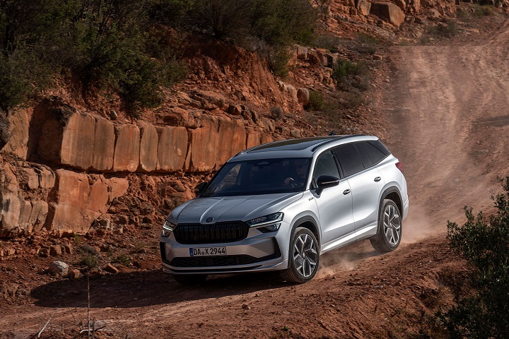 Yeni Škoda Kodiaq Sportline,  Dinamik ve Sportif Ruhuyla Showroomlarda