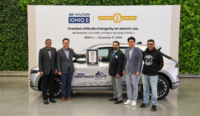 Hyundai IONIQ 5 Adını Rekorlar Kitabına Yazdırdı