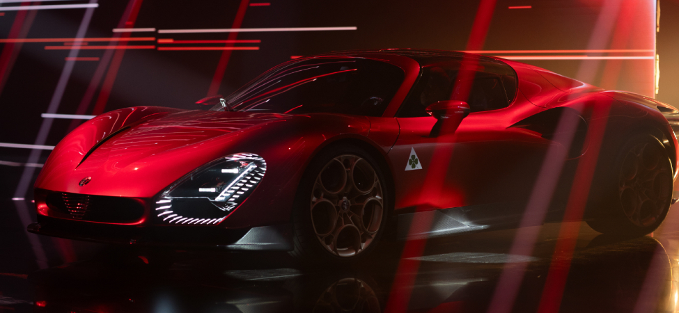 Alfa Romeo 33 Stradale’ye “Yılın Süper Otomobili” Ödülü