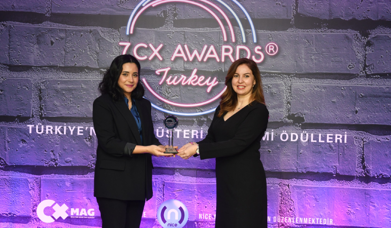 Anadolu Isuzu’ya “En İyi Dijital Müşteri Deneyimi” Ödülü