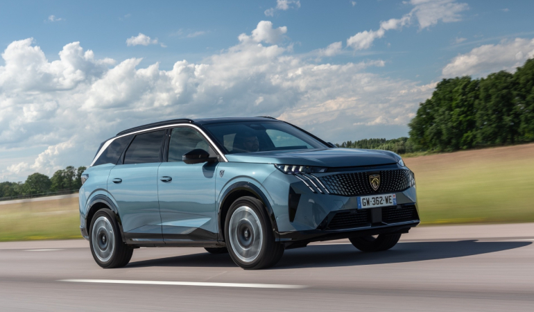 Peugeot Modellerinde Mart Avantajları!