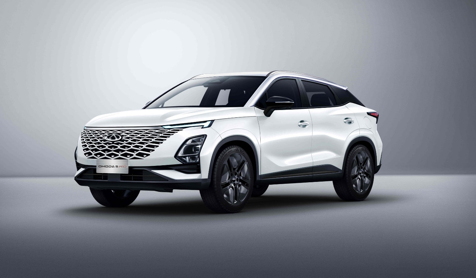 OMODA 5 PRO, Öncü Tasarımıyla Modayı İleriye Taşıyor!