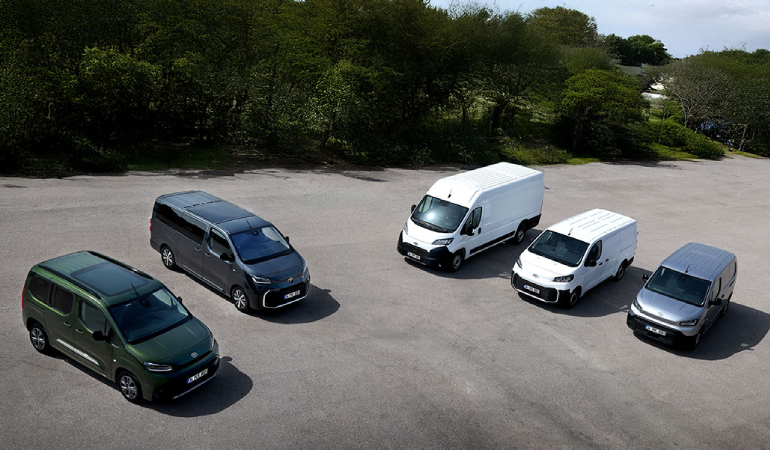 Toyota, Ticari Araçlarıyla Farkını Ortaya Koyuyor