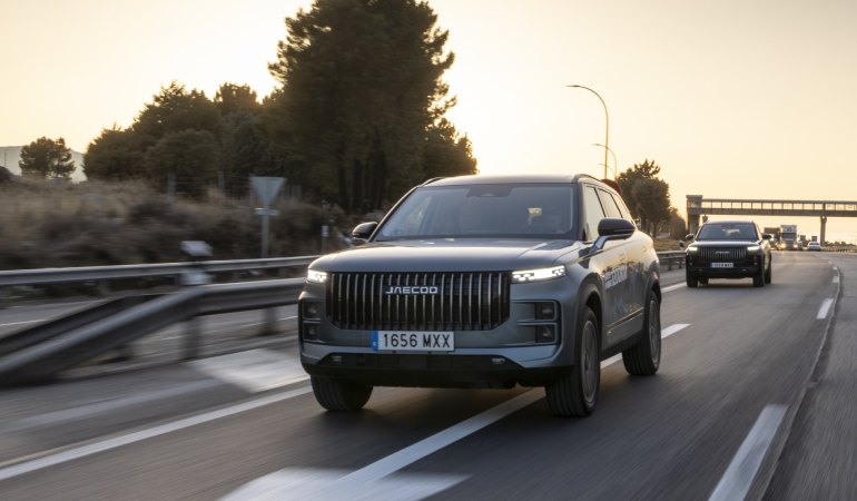 JAECOO 7 PHEV Sınıfında Rakip Tanımadı!