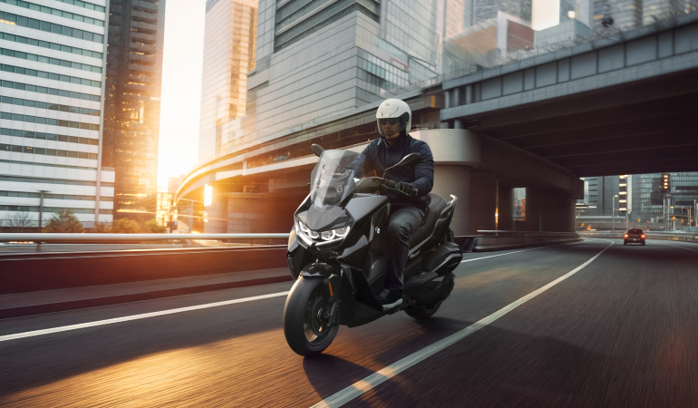 BMW C 400 GT ve BMW C 400 X  Türkiye’de Yollara Çıktı