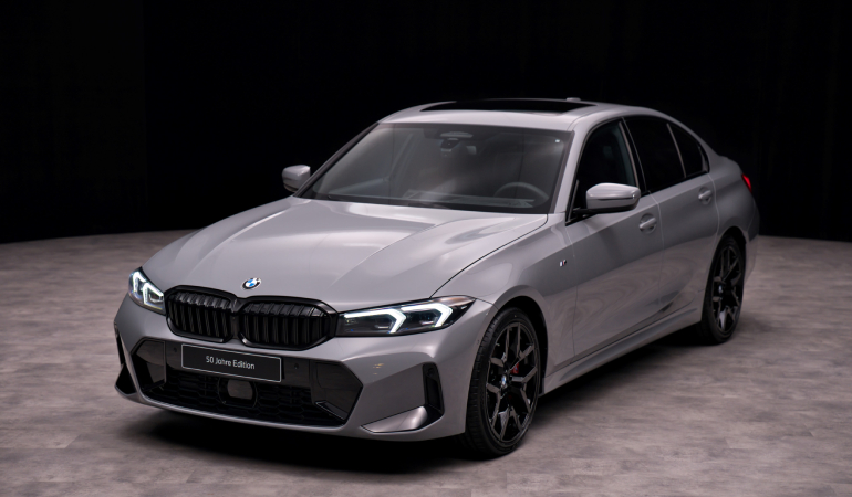 BMW 3 Serisi 50’nci Yaşını “50 Jahre Edition” ile Kutluyor
