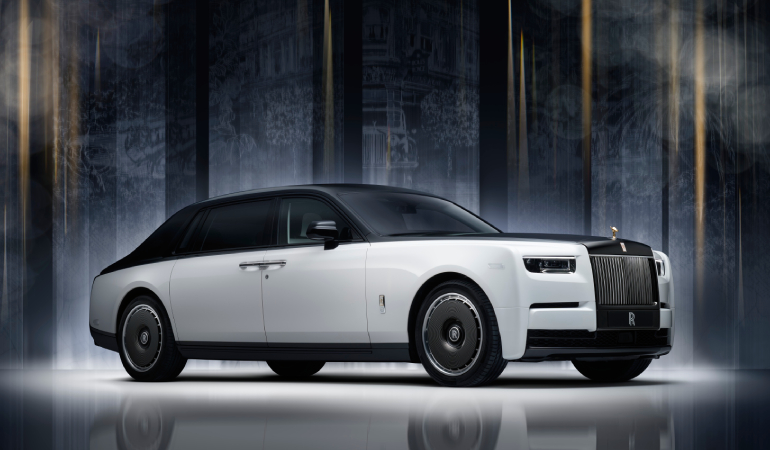 Rolls-Royce’dan 100 yıllık efsanesine özel koleksiyon