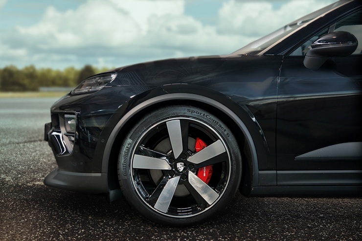 Porsche’nin Elektrikli Macan İçin Yaz ve Kış Lastiği Tercihi Continental Oldu