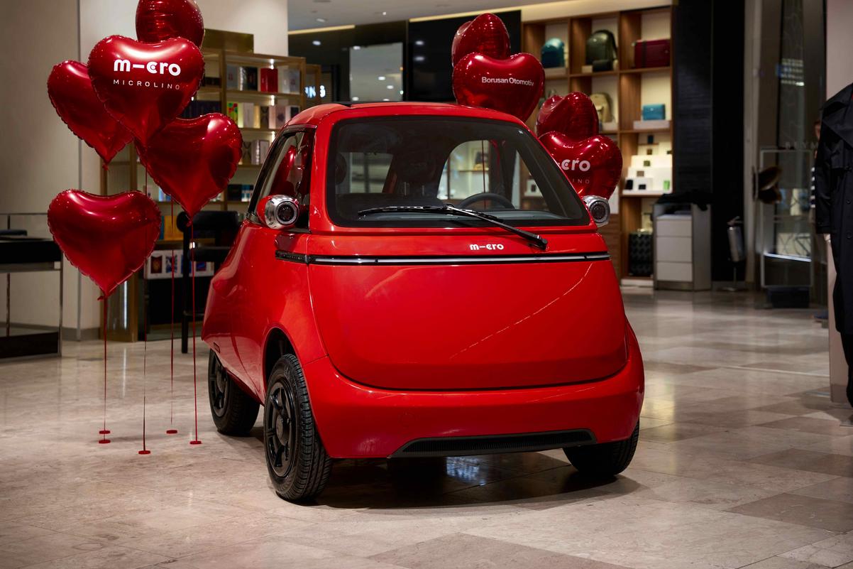 Borusan Otomotiv’den Şehir İçin Yeni Elektrikli Microlino Vitrine Çıktı