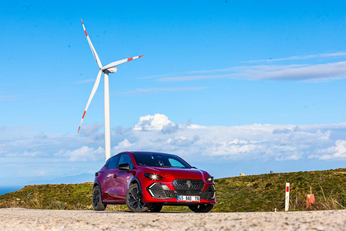 Renault Clio Türkiye’ye Yeni Nesliyle Güçlü Giriş Yaptı