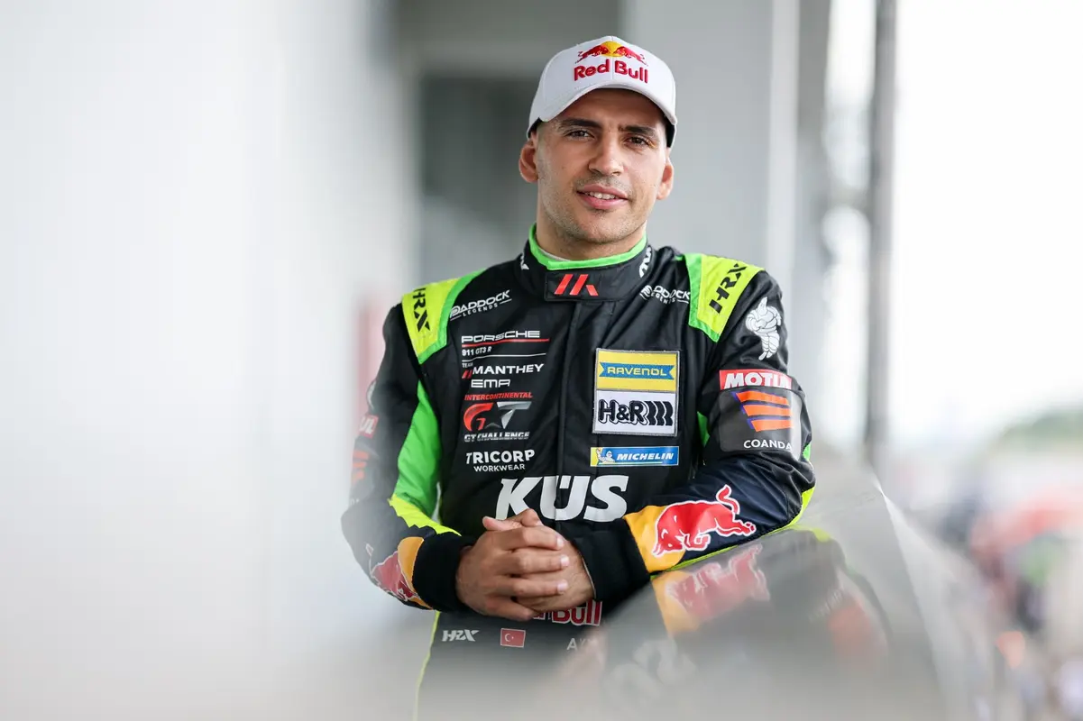Ayhancan Güven’den Nürburgring’de Büyük Gösteri