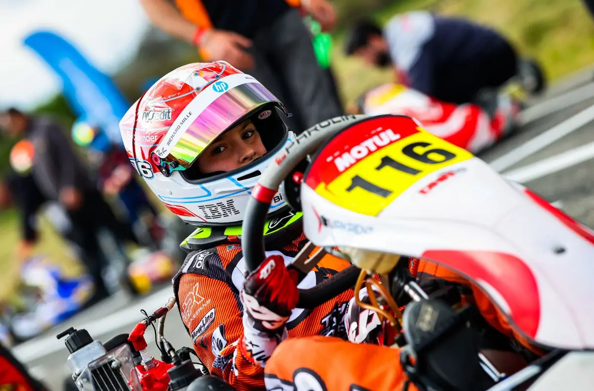 Sosyal Sorumlulukla Parlayan Genç Yetenekler