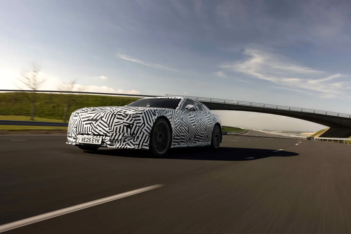 Jaguar GT Modeli: Yüksek Güç, Üstün Konfor