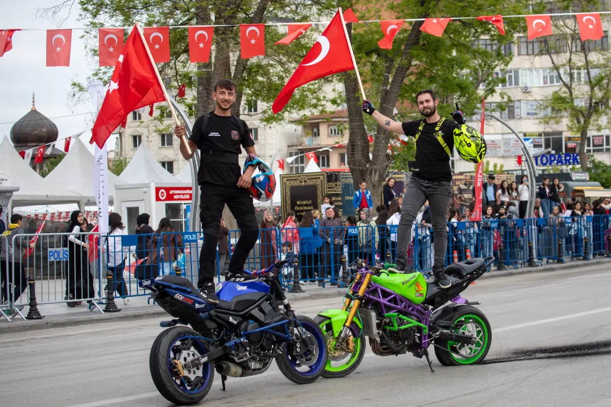 19 Mayıs Kutlamalarına Akrobasi Damgası