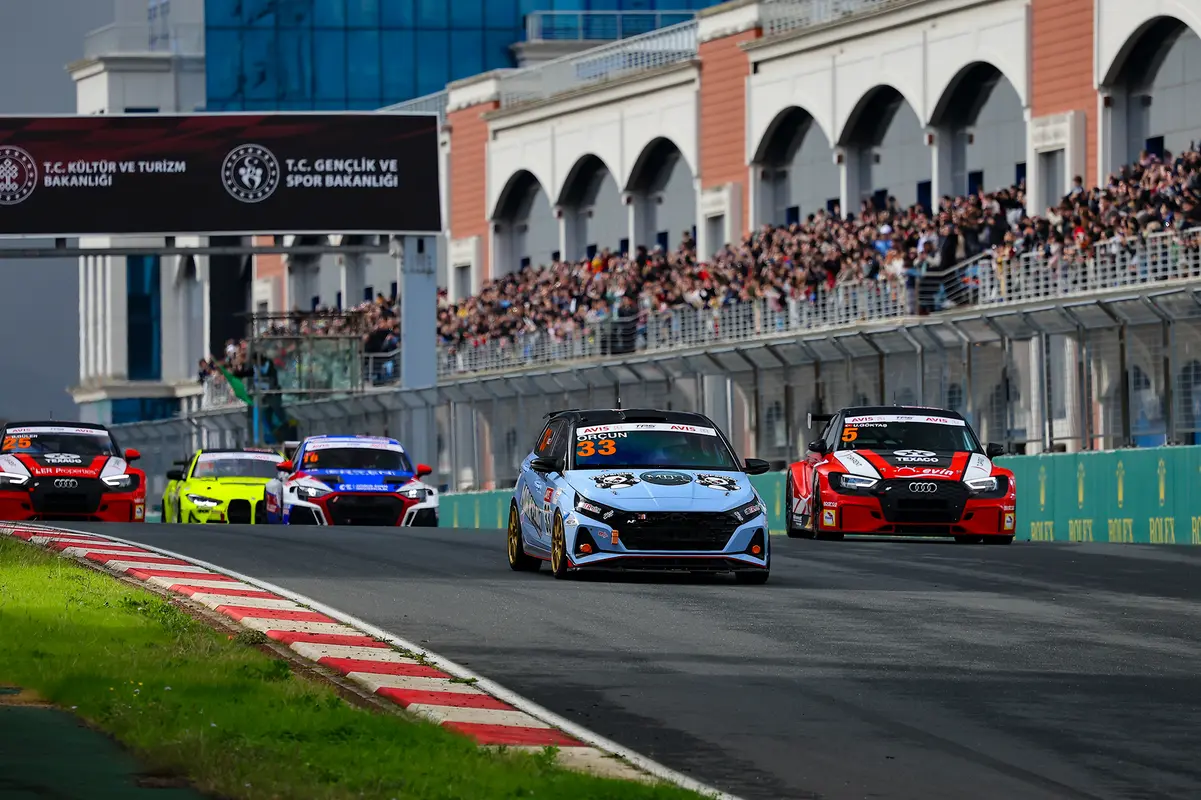 İstanbul Park’ta Yarış Heyecanı Başlıyor
