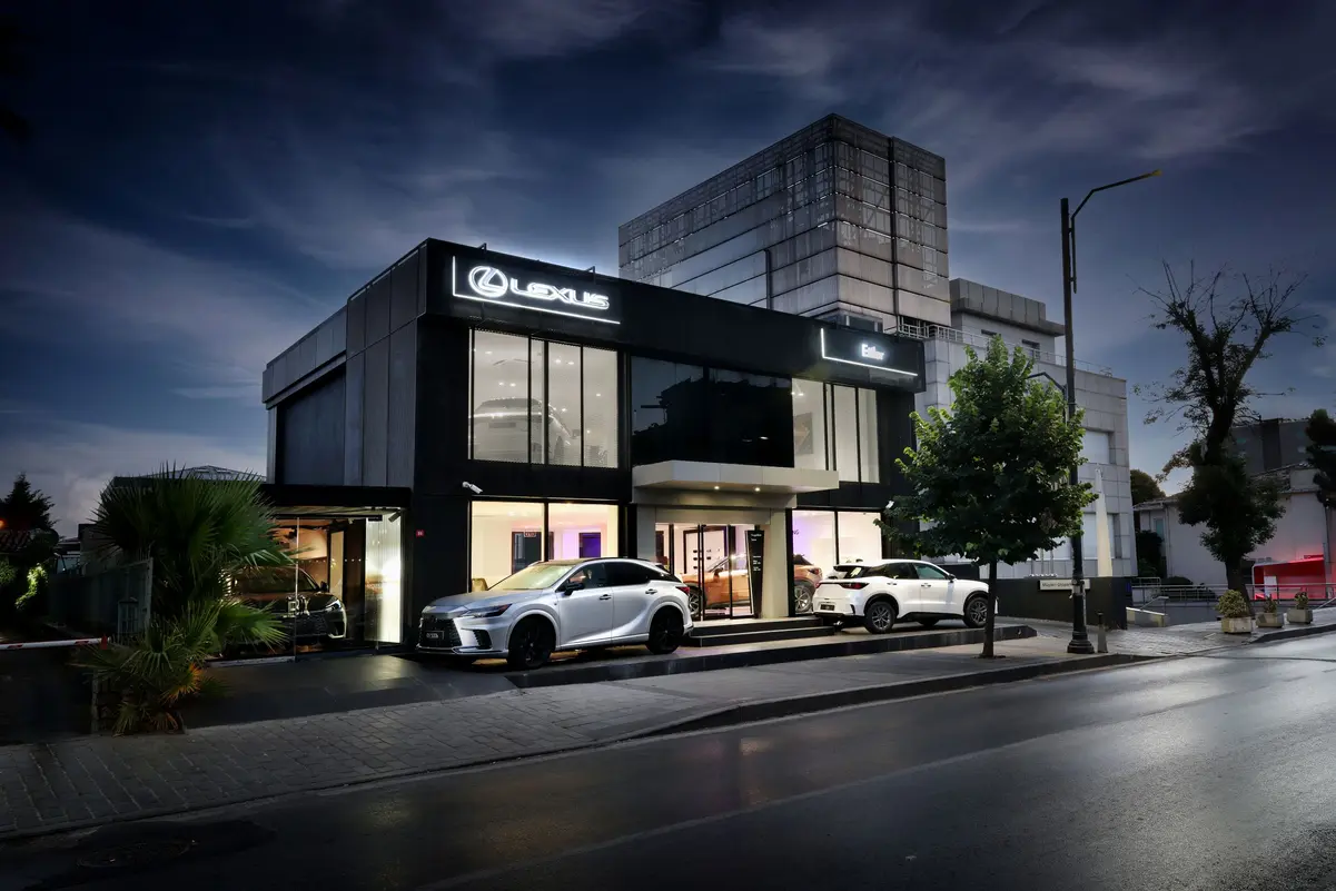Lexus’tan 10 yıla varan garanti güveni