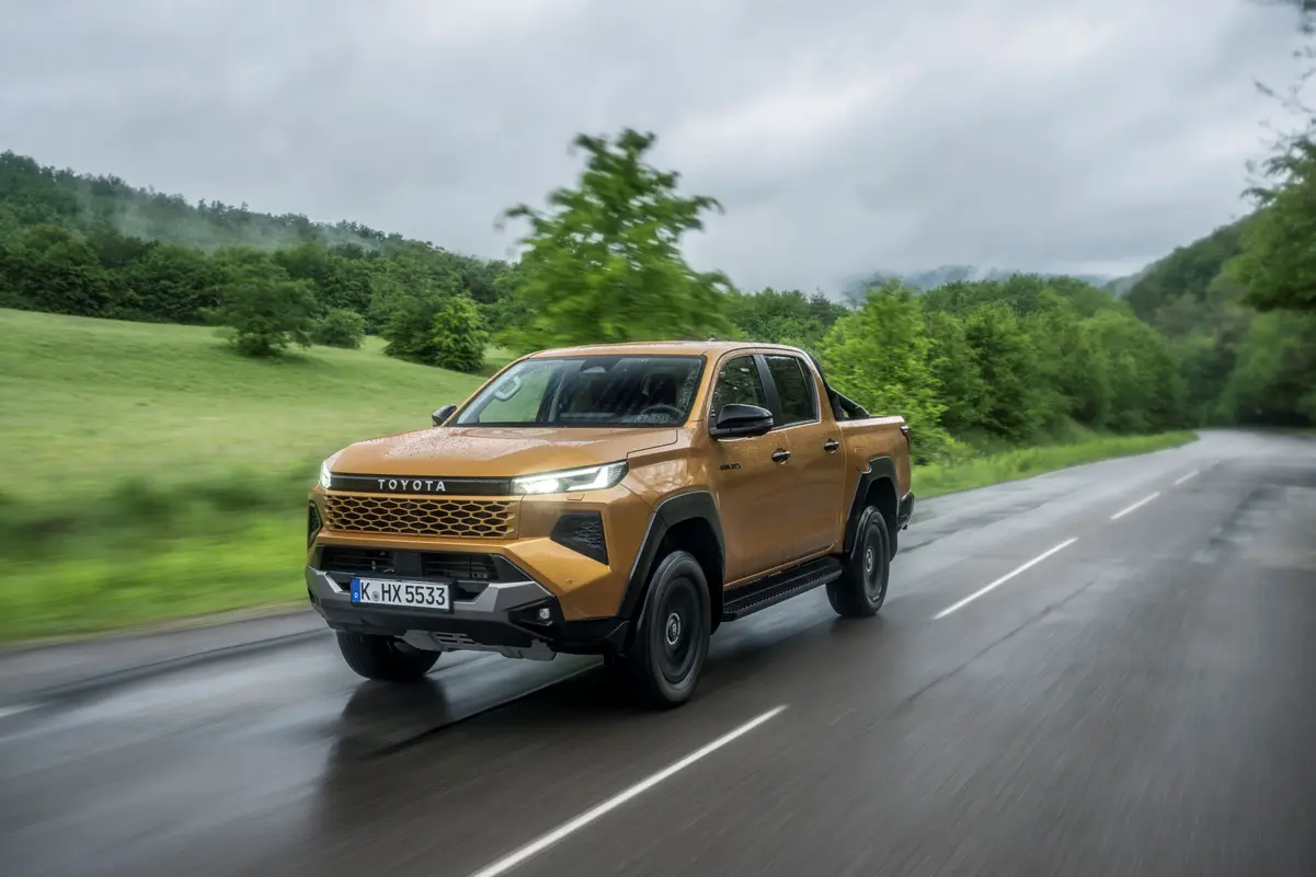 Toyota Hilux: Teknolojide Sınırları Zorluyor