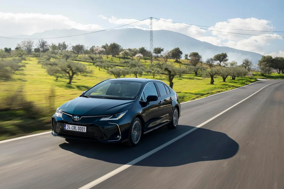 Toyota Temmuz’da 10 bin TL peşinatla araç sahibi yapıyor