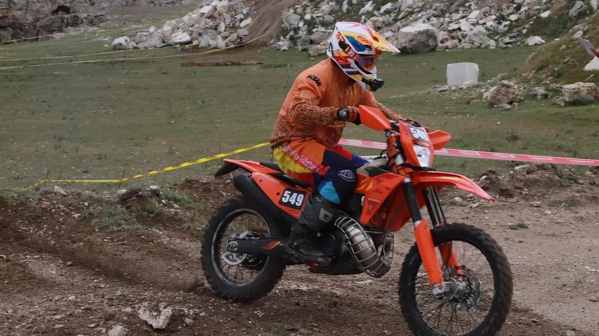 22 şehirden 121 sporcu Ağrı’da buluştu