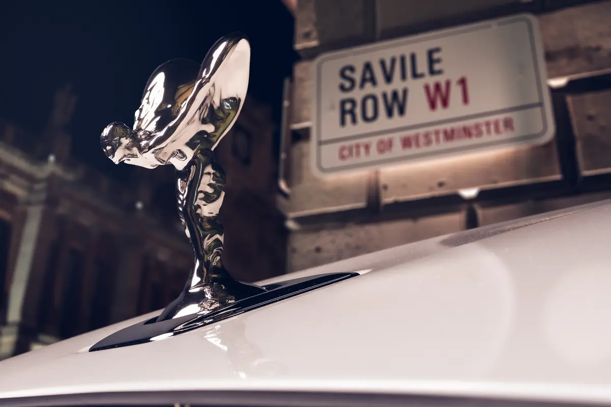 Rolls-Royce Ghost Savile Row’da saklı detaylar
