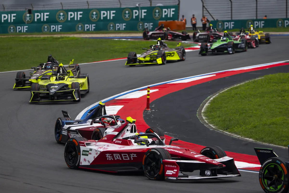 Formula E’de Nissan’ın elektrik gücü artıyor