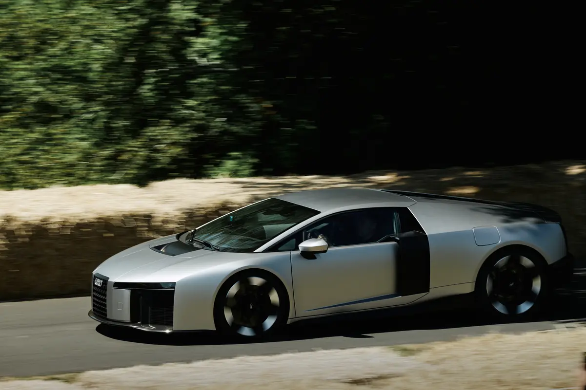 Audi Nuvolari, yüksek performansı yola taşıyor