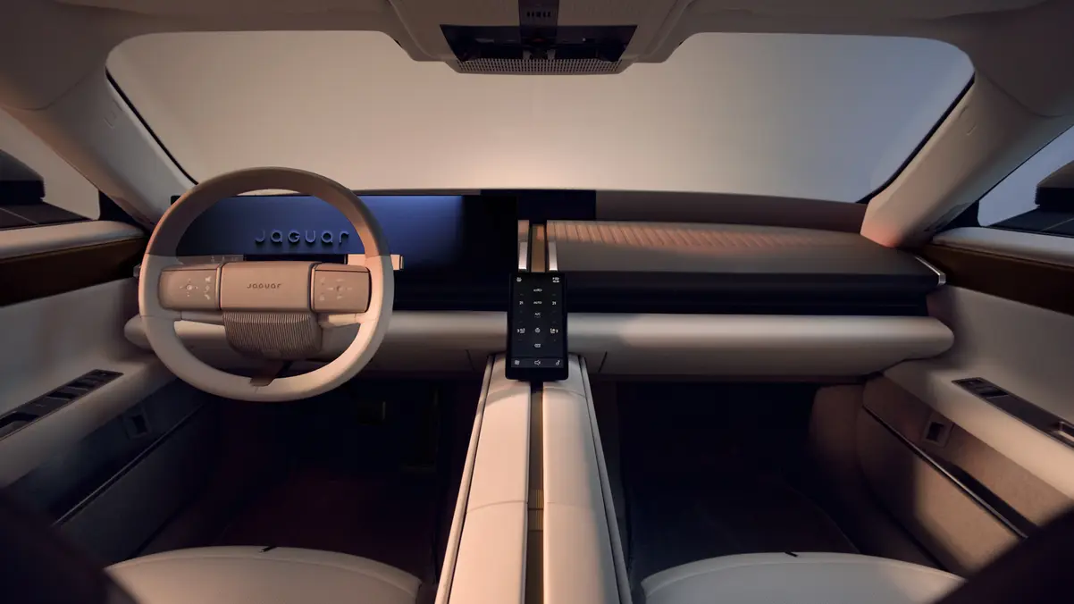 Jaguar Type 01 kabininde konfor ve lüks yeniden tanımlandı