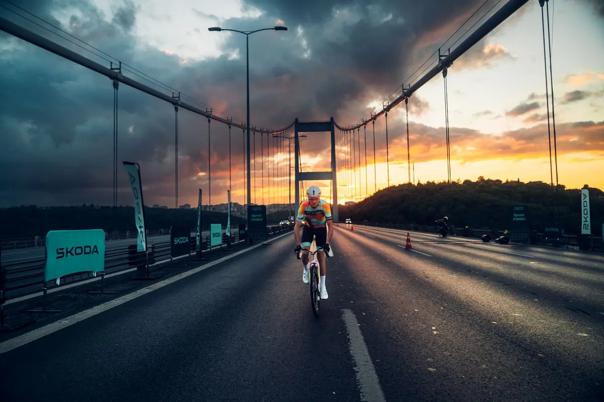 Chris Froome İstanbul’da kıtalar arası sürüş yaptı
