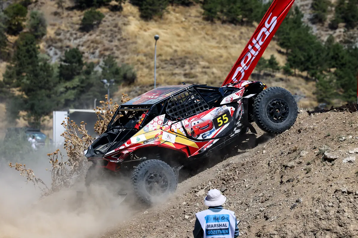 Mühye’de offroad rekabeti nefes kesti